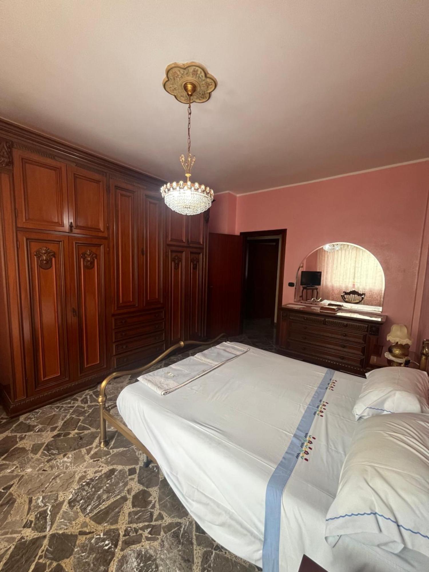 Апартаменти La Casa Di Anna Бриндізі Екстер'єр фото